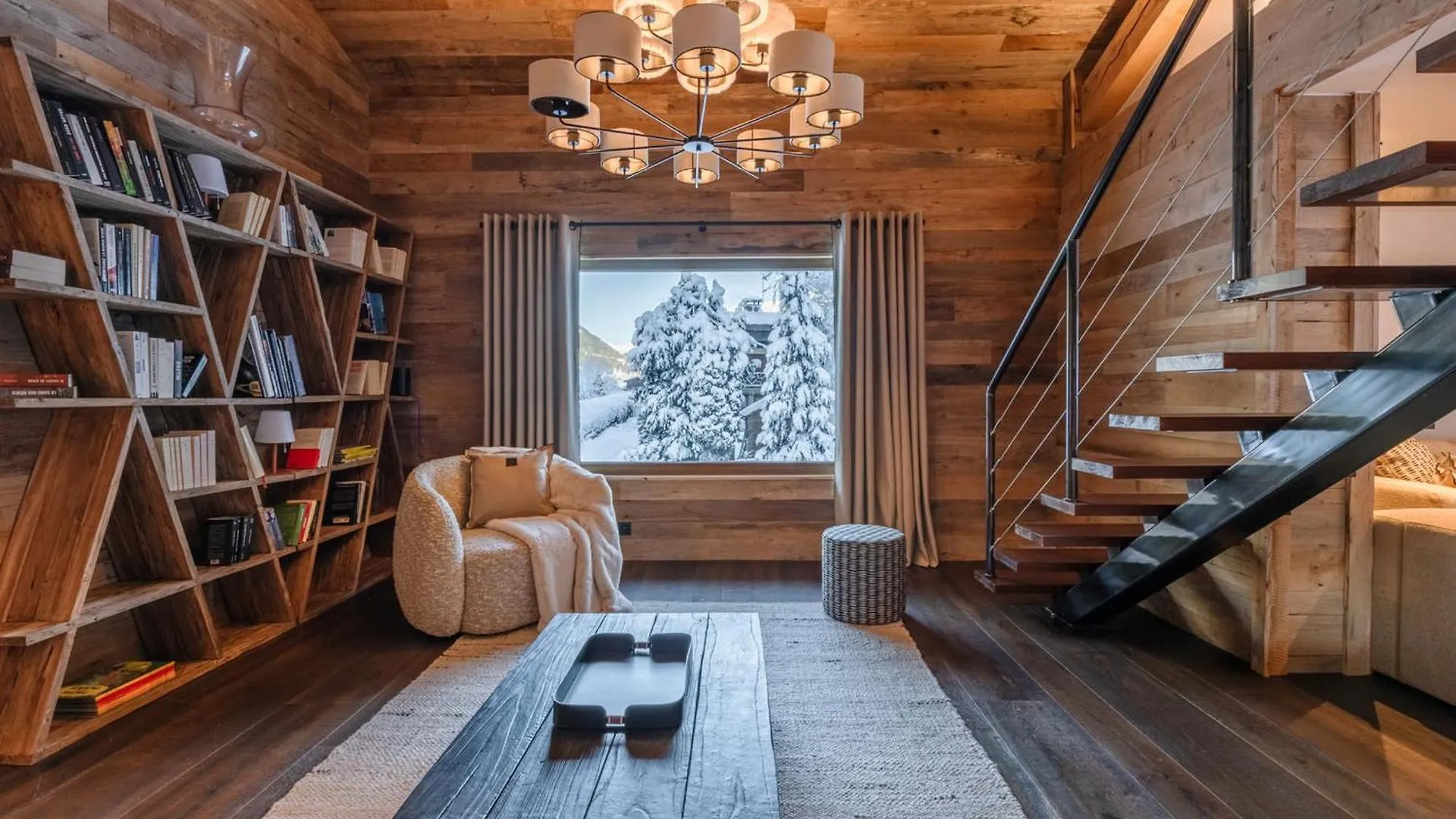 Chalet De Luxe Avec Piscine Interieure Et Sauna, Proche Chamonix - Fr-1-343-261