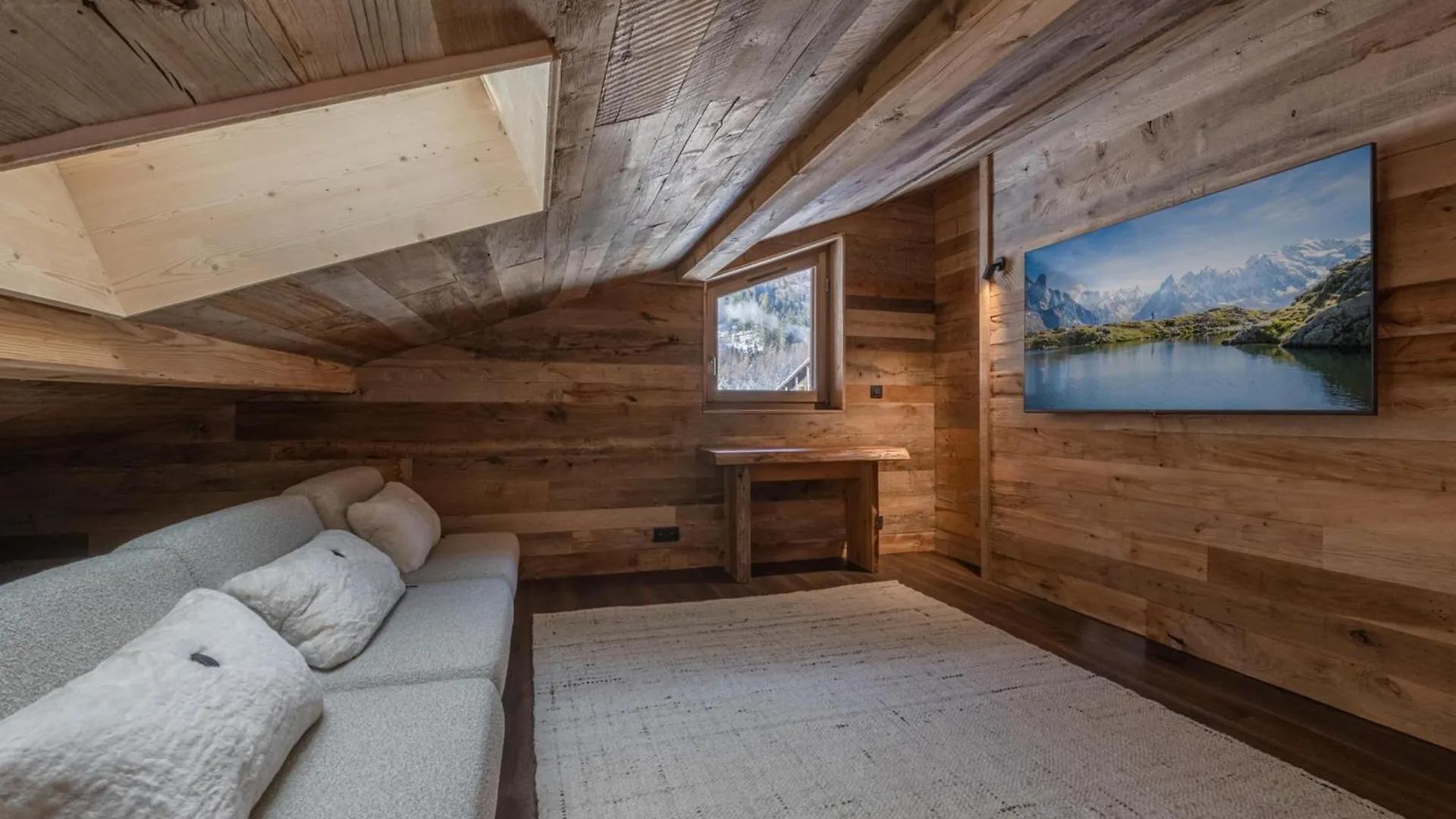 Chalet De Luxe Avec Piscine Interieure Et Sauna, Proche Chamonix - Fr-1-343-261